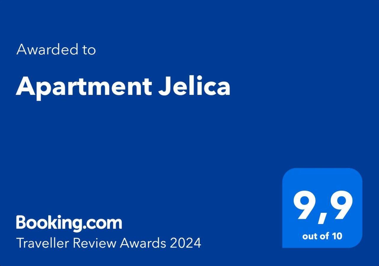 Apartments Jelena Supetar - Four Apartments - A Small House With A Private Yard - Two-Room Apartment With A Sea View - Studio Apartment - Two-Room Apartment With Garden View- Free Parking ภายนอก รูปภาพ