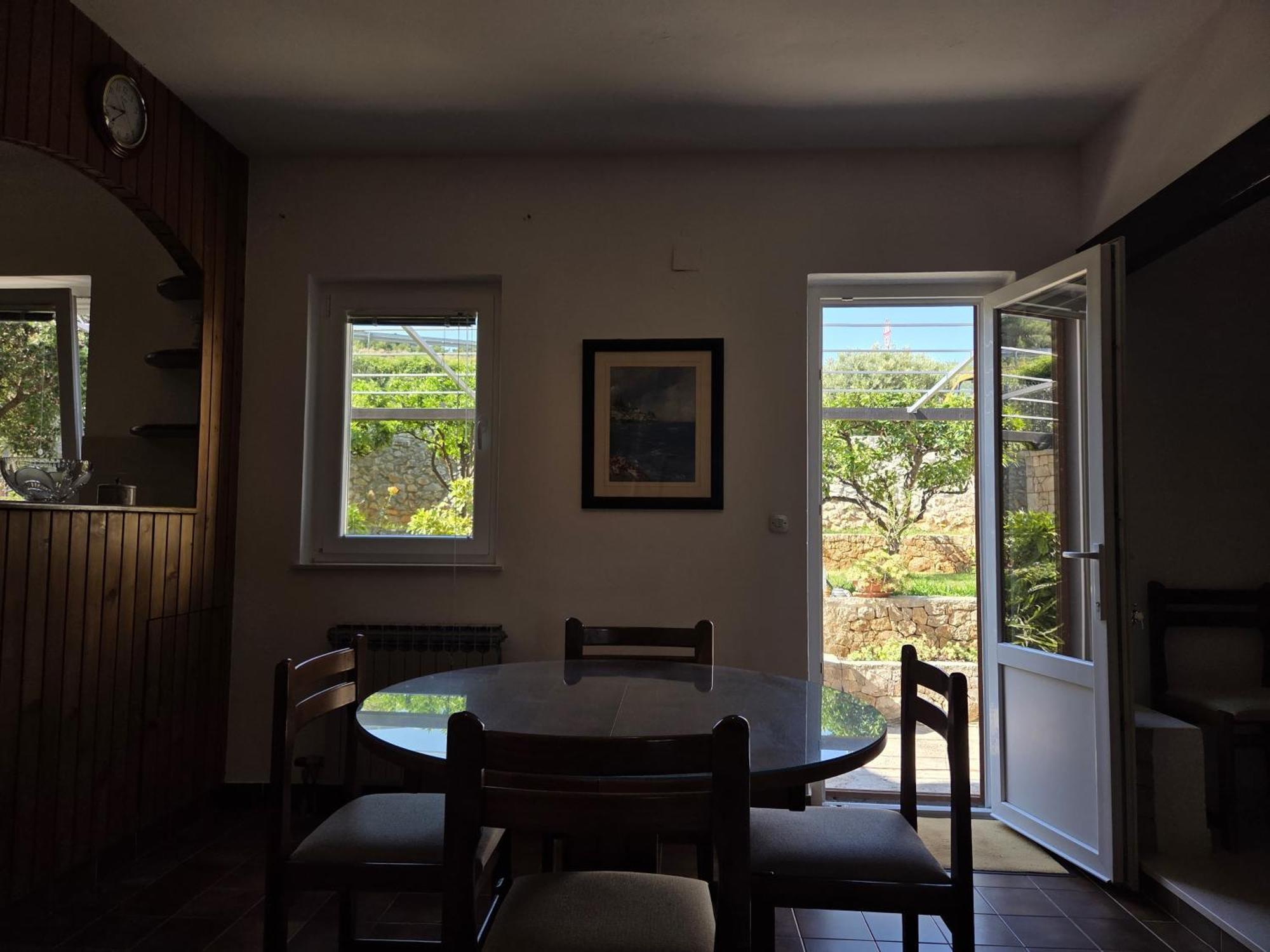 Apartments Jelena Supetar - Four Apartments - A Small House With A Private Yard - Two-Room Apartment With A Sea View - Studio Apartment - Two-Room Apartment With Garden View- Free Parking ภายนอก รูปภาพ